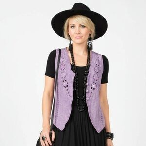 Covona Lavender Suede Leather Crochet Burton Close Sleeveless Vest L
